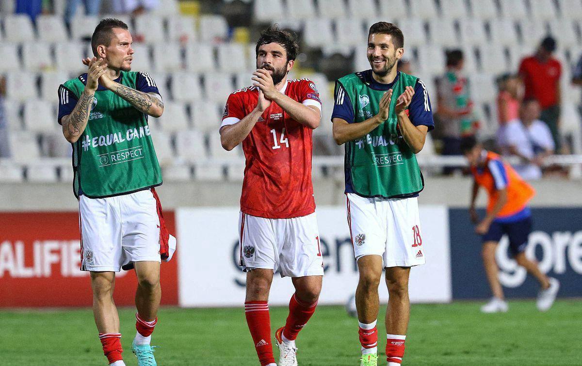 阿尔巴尼亚队主场大胜冰岛晋级的简单介绍