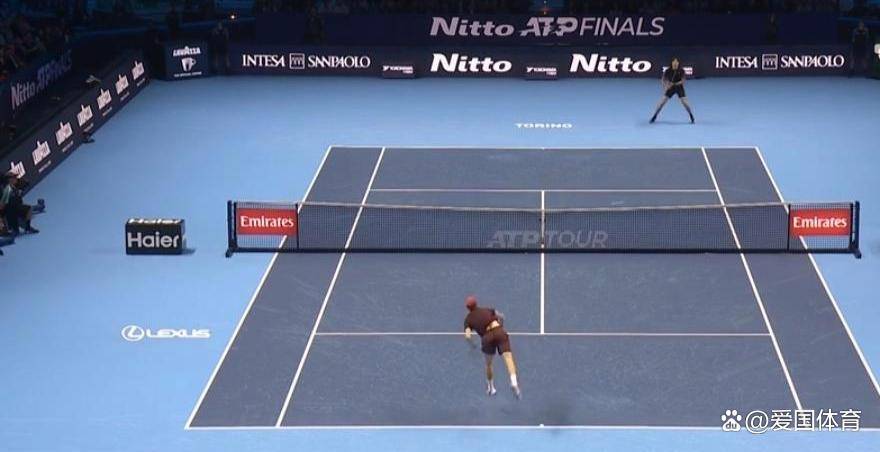 包含ATP总决赛碾压年终总决赛，兹维列夫统治全场的词条