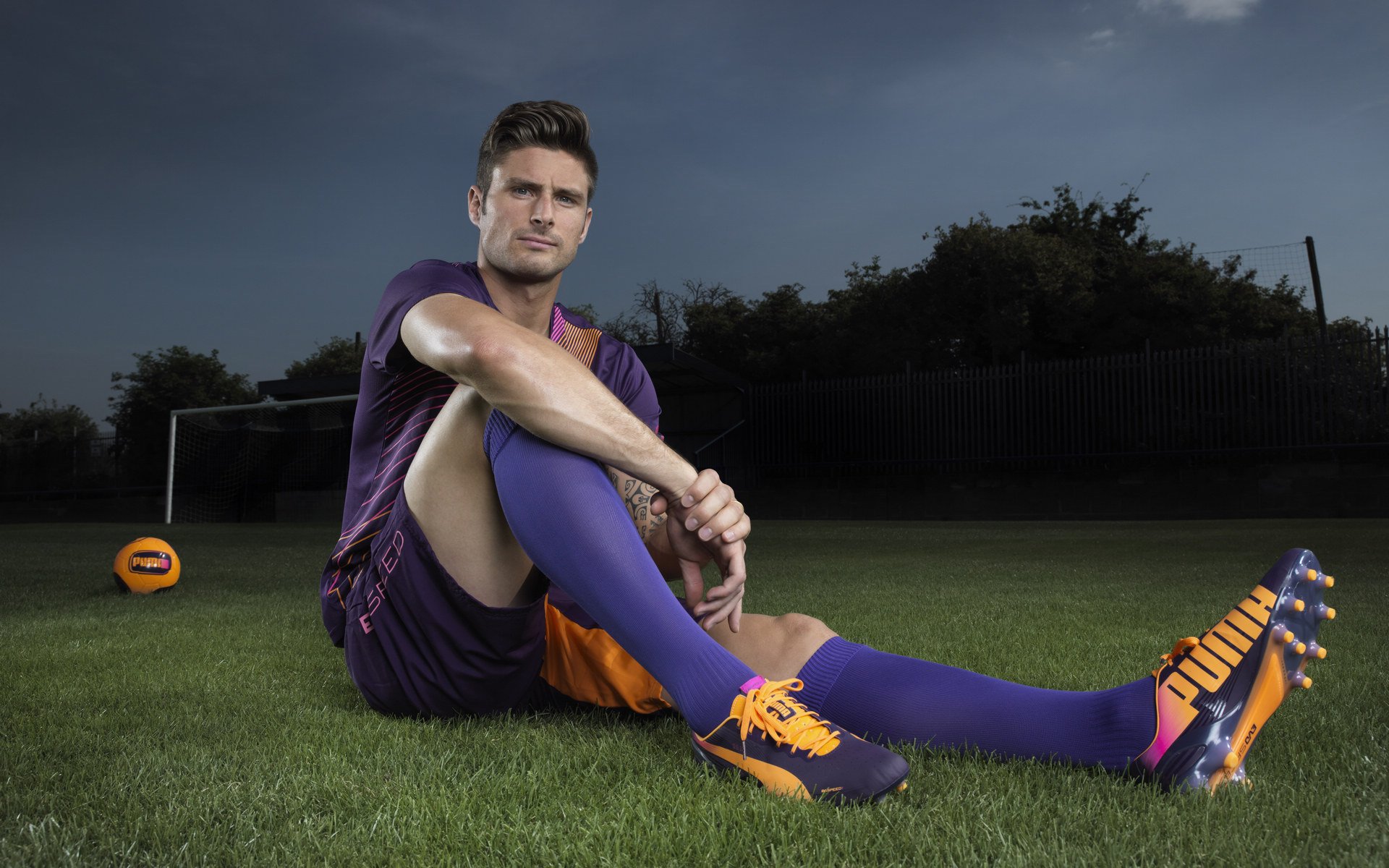 绿茵场上的双重奏鸣,西班牙完胜韩国的战术交响,与拉什福德带队取胜的孤勇诗篇